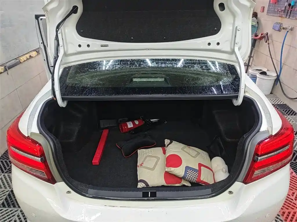 Toyota Vios 2017 1.5L CVT Pioneer фото 19