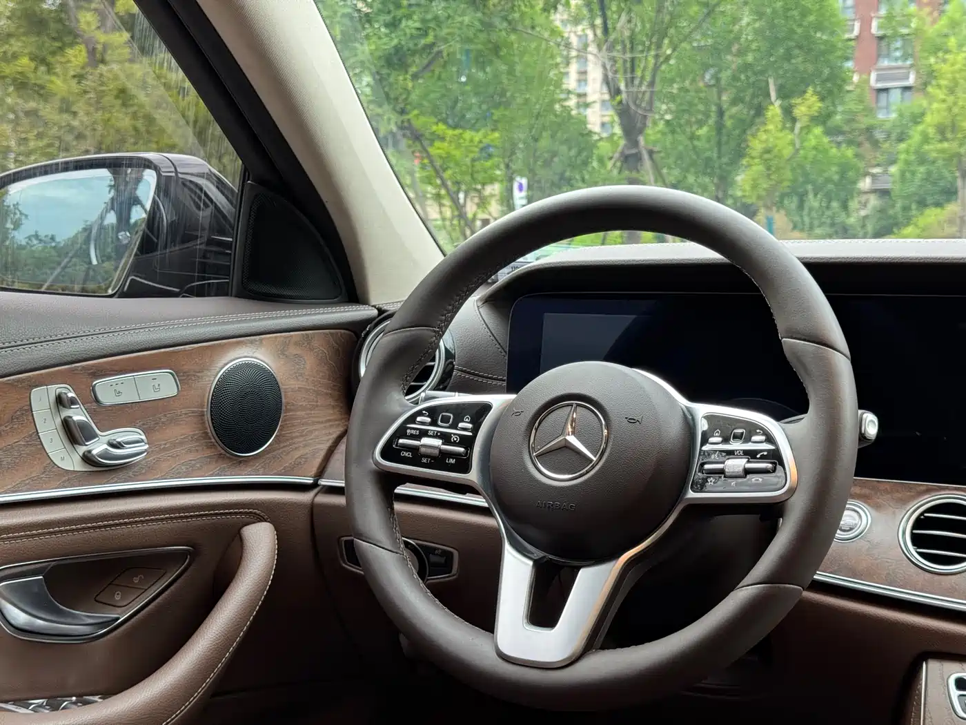 Mercedes-Benz E-Class 2019 Facelift E 300 L Fashion фото 9