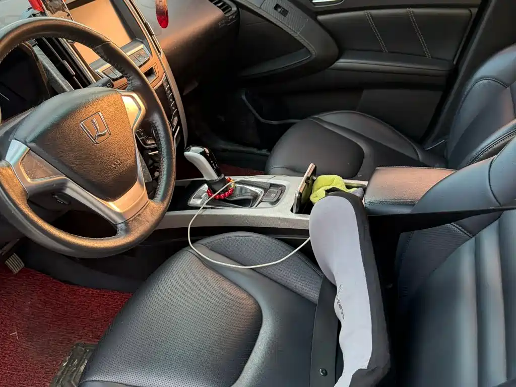 Luxgen U6 SUV 2016 2015 1.8T Fashion Edition