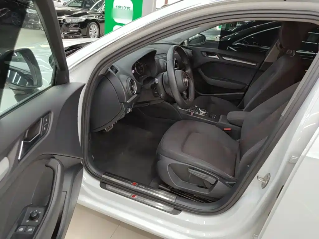 Фото 16 - Audi A3