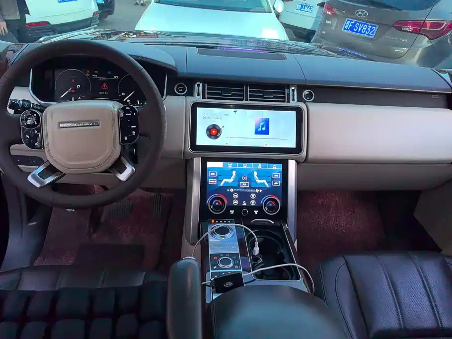 Land Rover Range Rover 2017 2016 3.0 SC V6 Vogue LWB