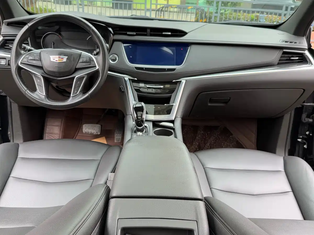 Cadillac XT5 2021 2.0T 2WD Luxury Edition фото 30