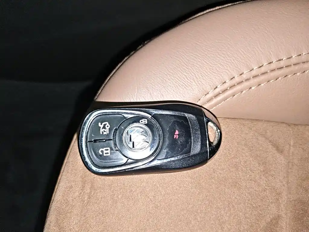 BUICK REGAL