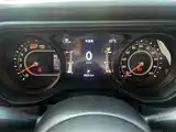 Photo 11 - Jeep Wrangler