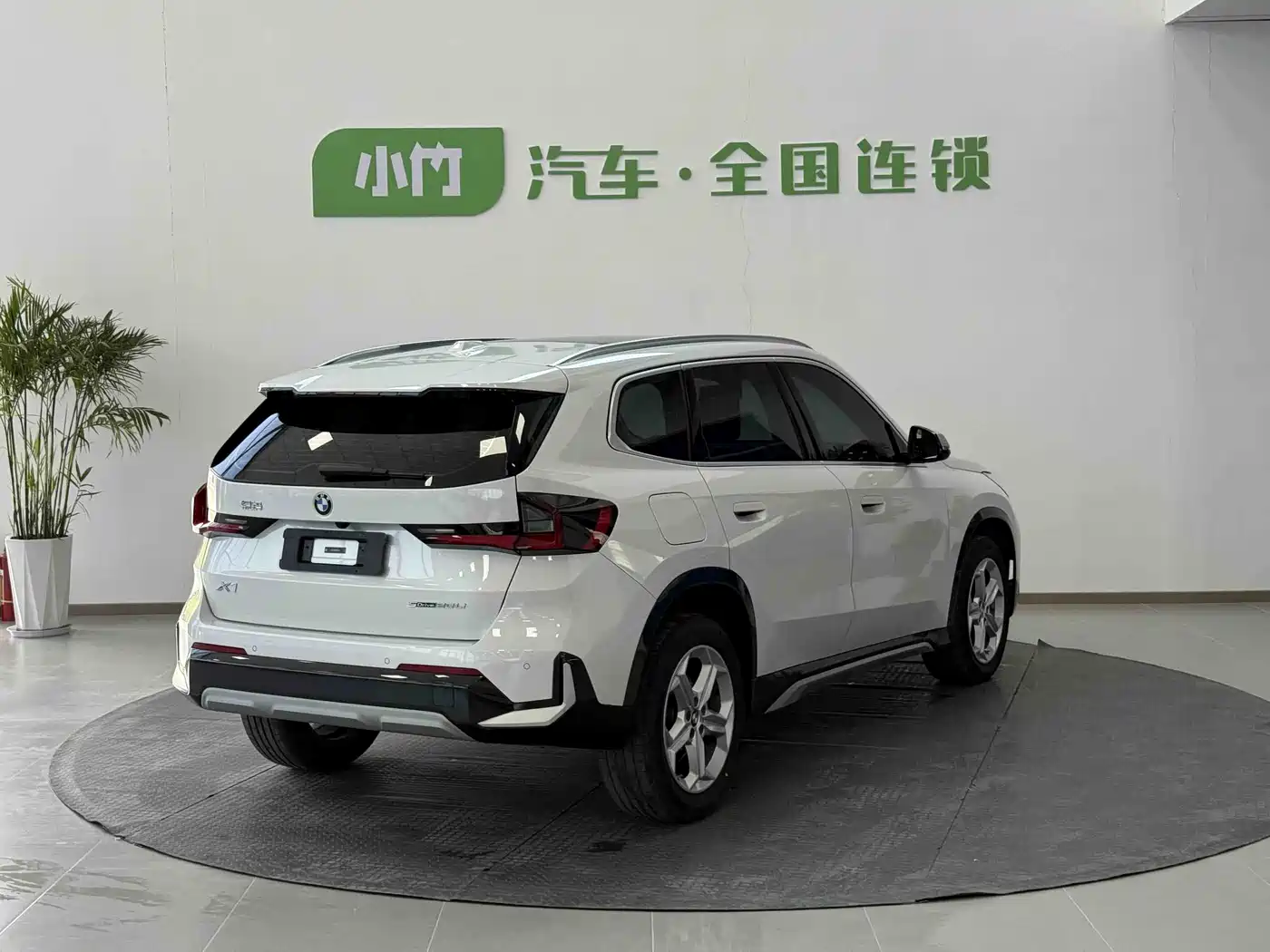 BMW X1 2024 sDrive20Li X Design Package фото 4