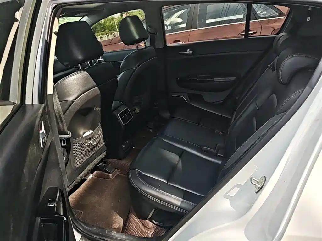 KIA KX5