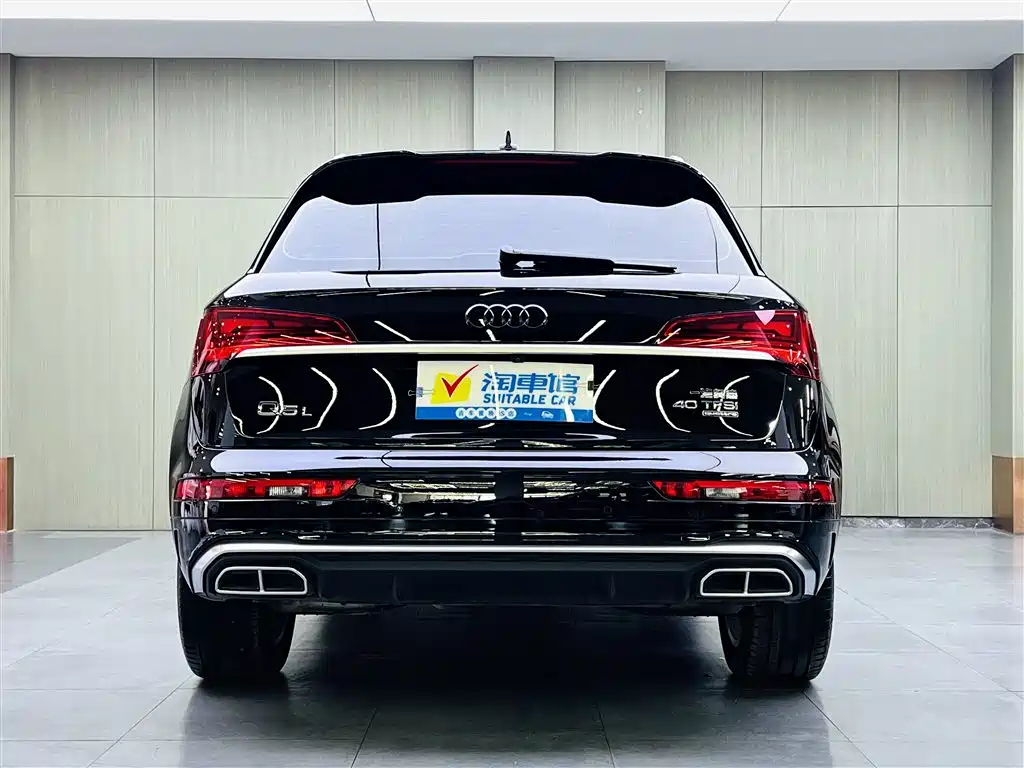 Audi Q5L 2022 40T Luxury Dynamic фото 5