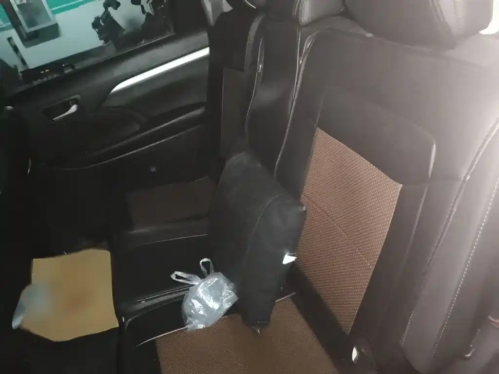Toyota Highlander 2017 2.0T 4WD Premium 7-Seater фото 15
