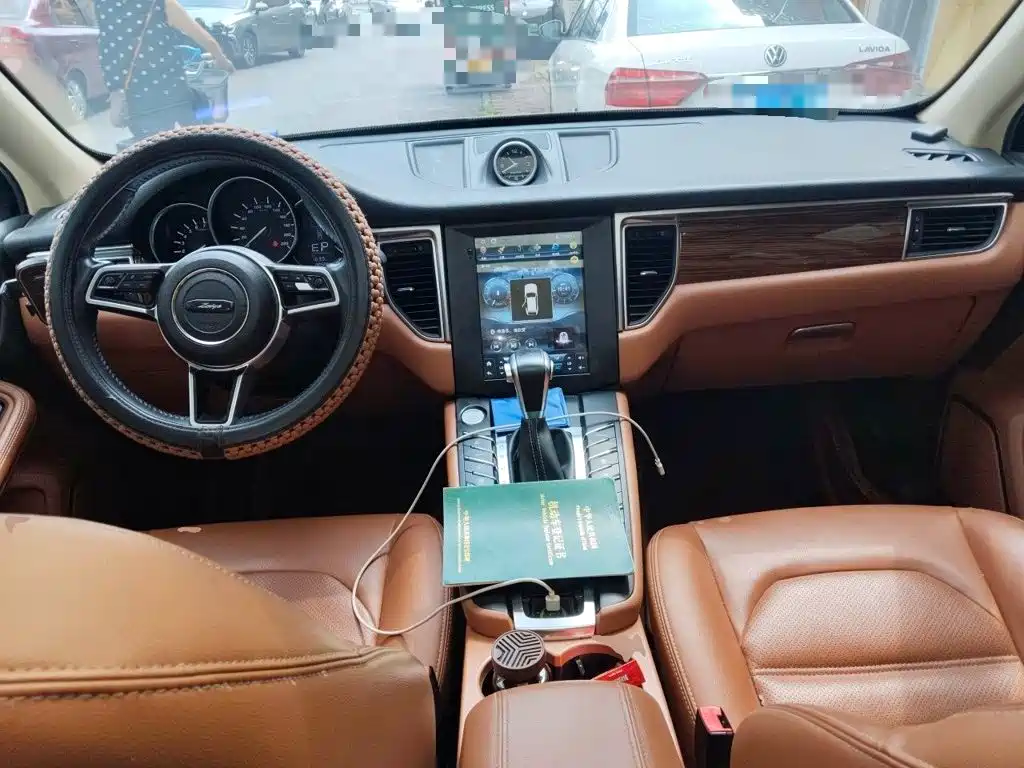 Zotye SR9 2017 2017 2.0T Auto Ultimate Heart Edition