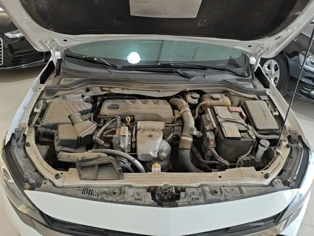 Chevrolet Monza 2019 RS 330T Auto Smooth Edition China VI фото 20