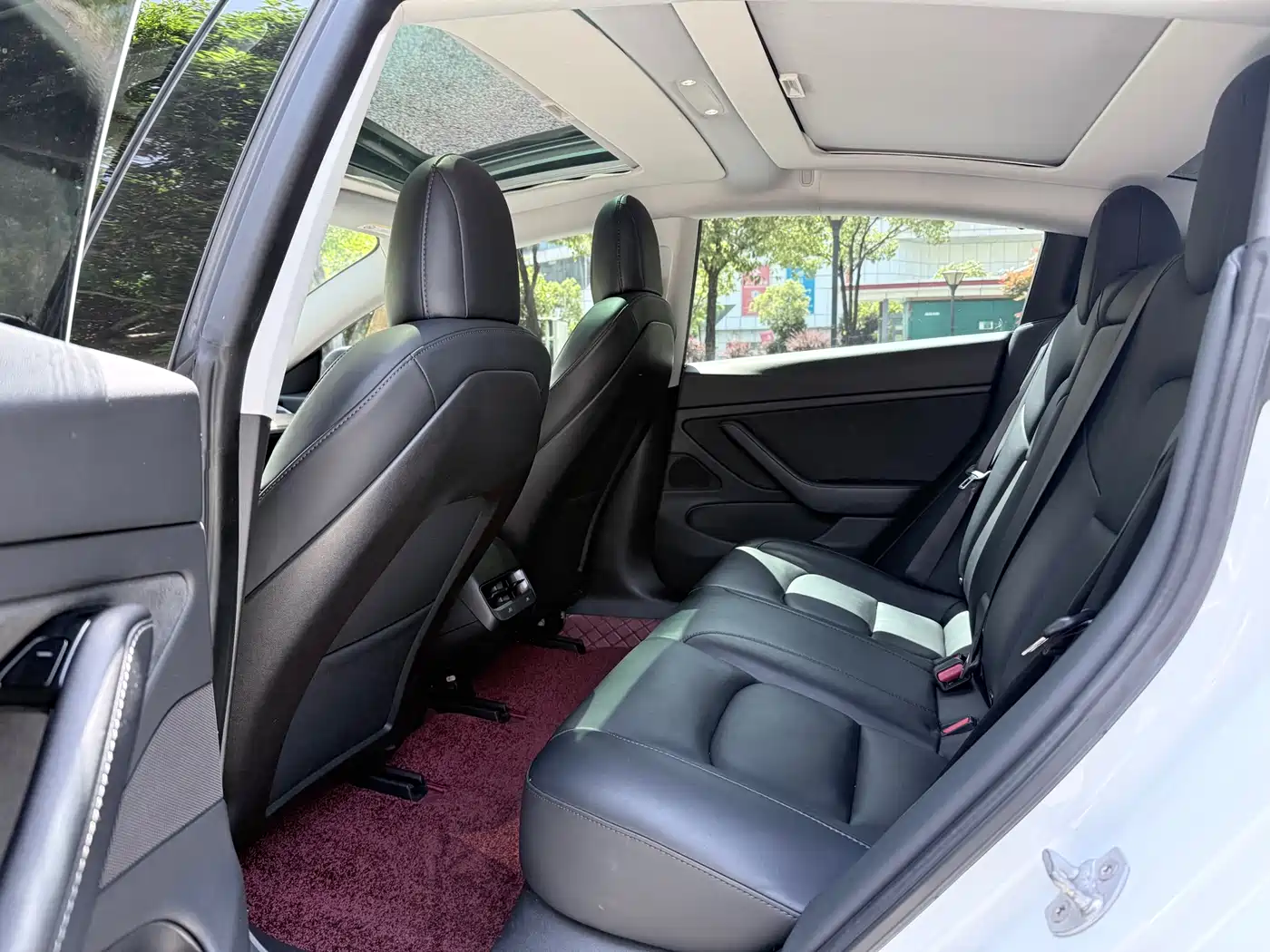Tesla Model 3 (Import) 2020 2019 Long Range All-Wheel Drive Edition