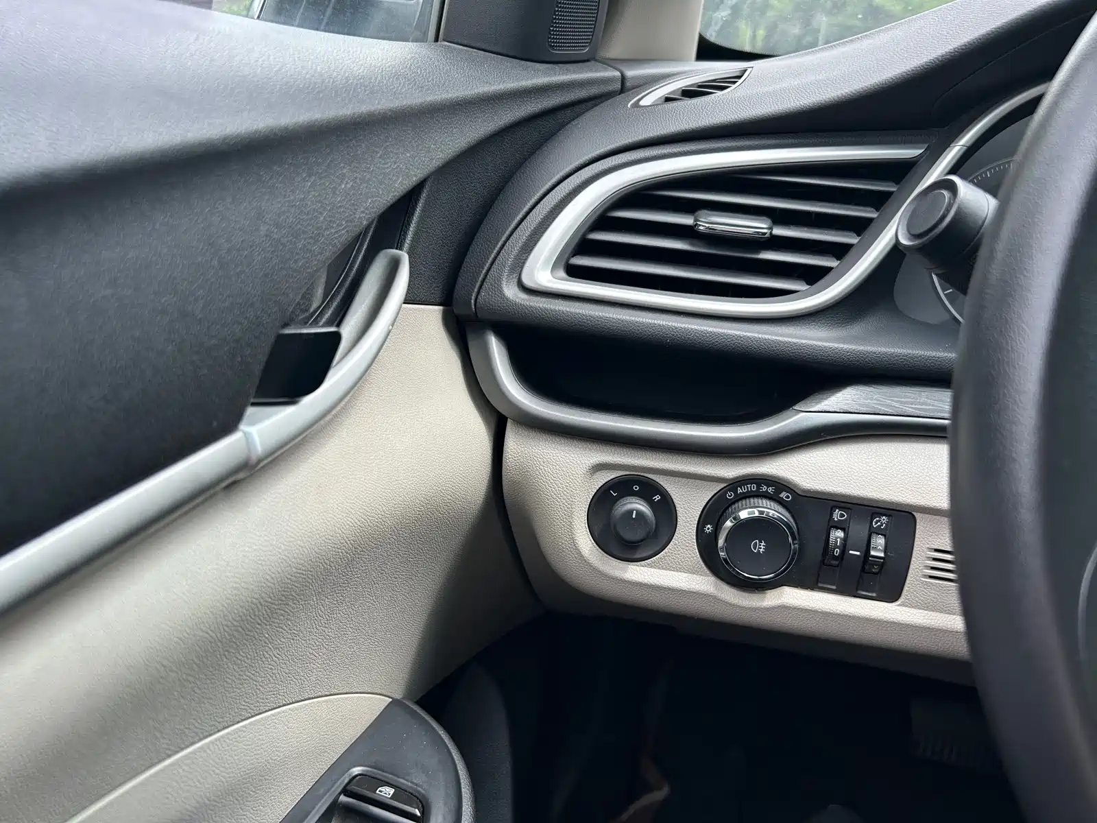 Фото 14 - Buick Excelle
