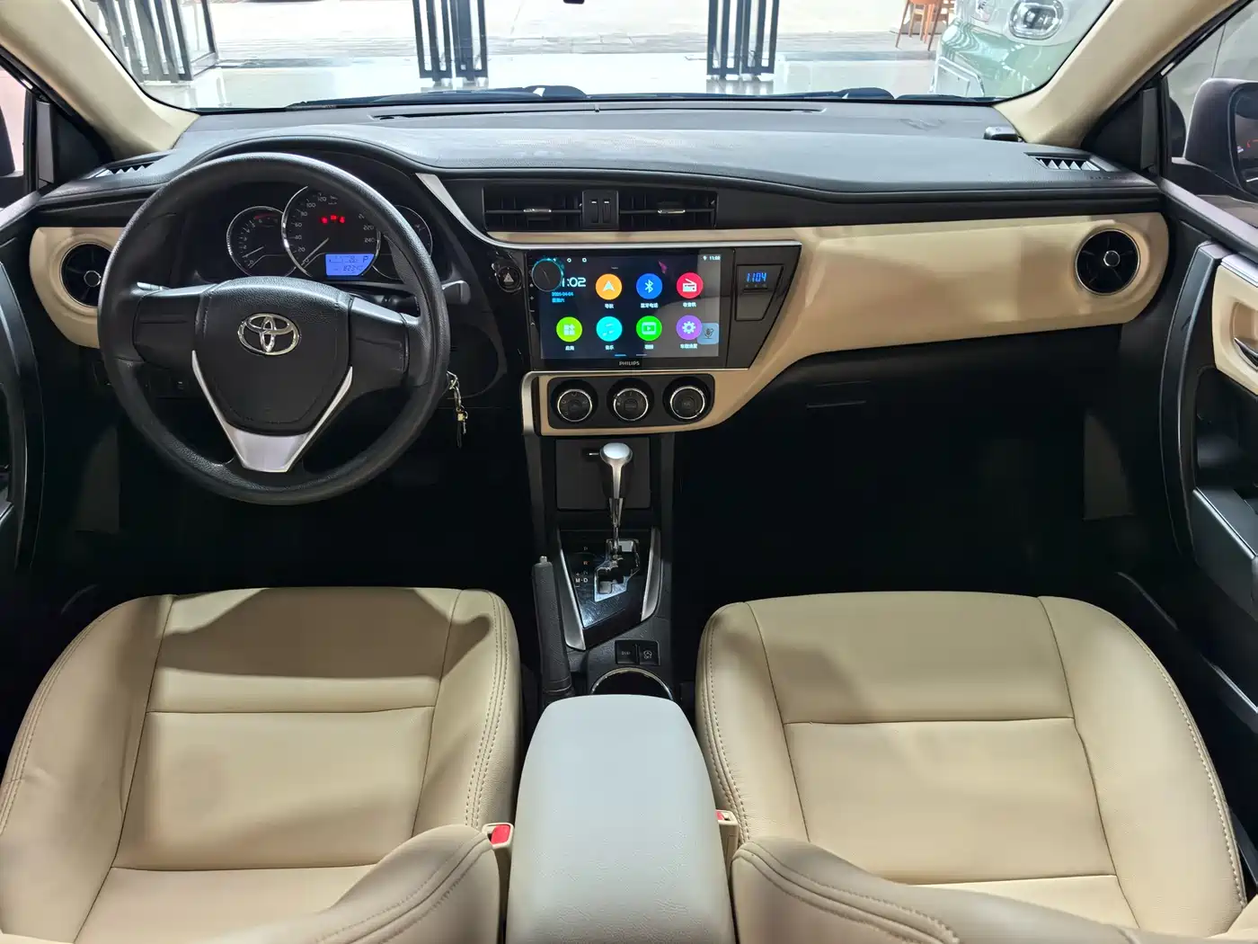 Toyota Corolla 2017 Facelift 1.2T S-CVT GL фото 15