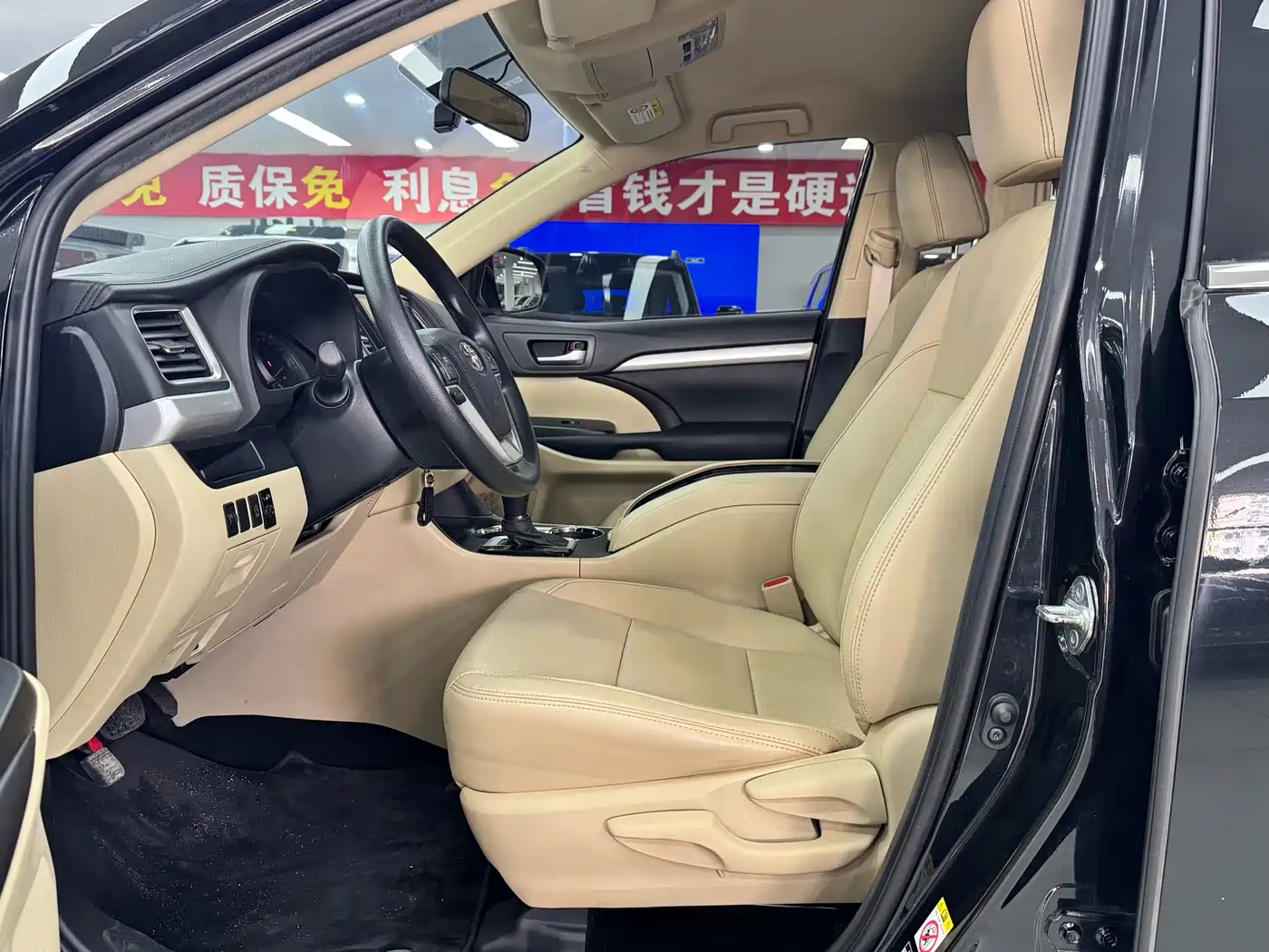 Toyota Highlander 2021 2.0T FWD Elite 5-Seater фото 8