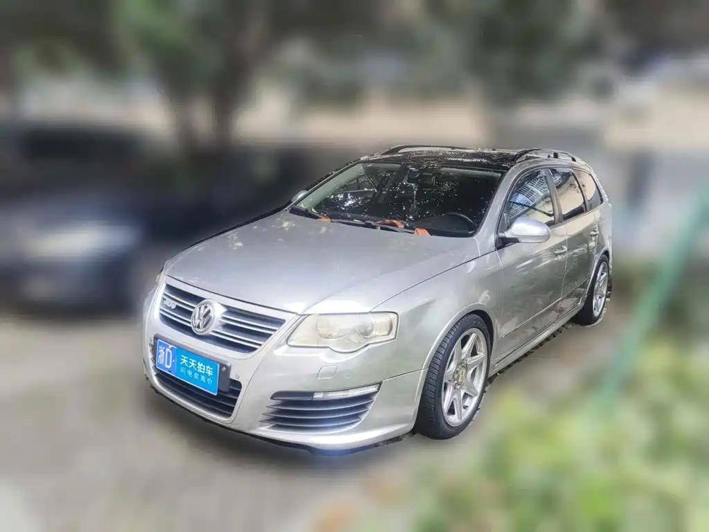 Volkswagen Passat 2011 2008 Volkswagen R36 Wagon