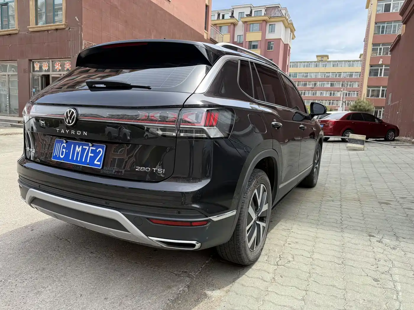Volkswagen Tayron 2023 280TSI 2WD Luxury Plus Advanced Edition фото 6