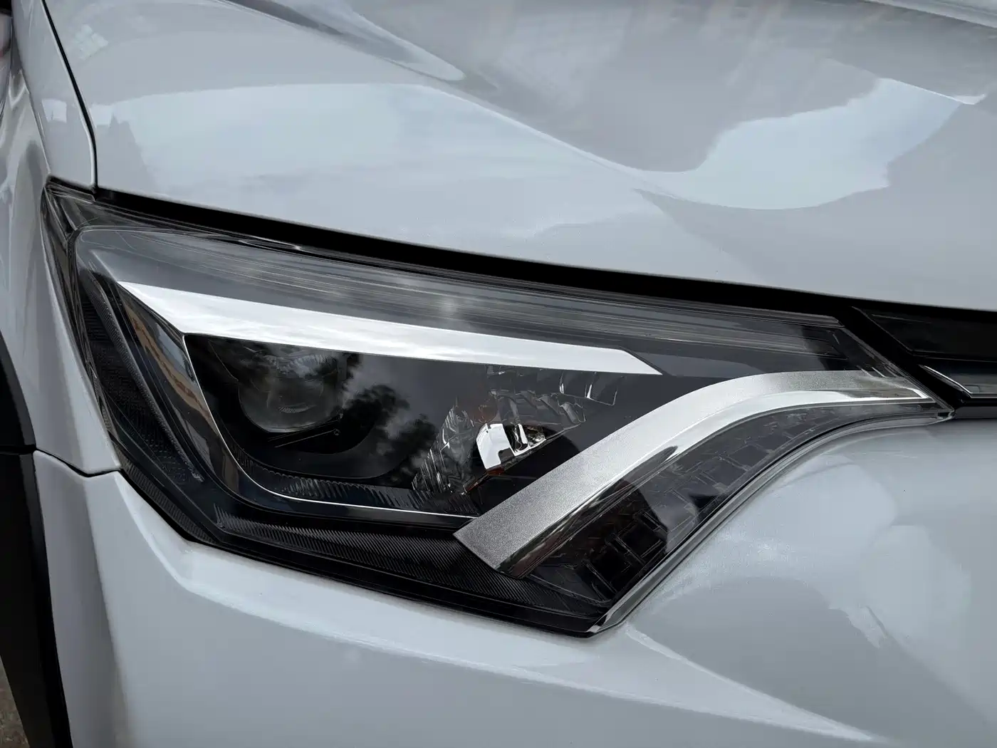 Toyota RAV4 Rongfang 2019 2.0L CVT 2WD Style X Limited Edition China VI фото 28