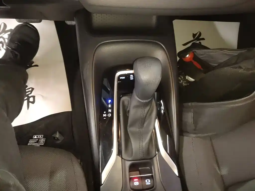 Toyota Levin 2022 185T CVT Luxury Edition фото 14