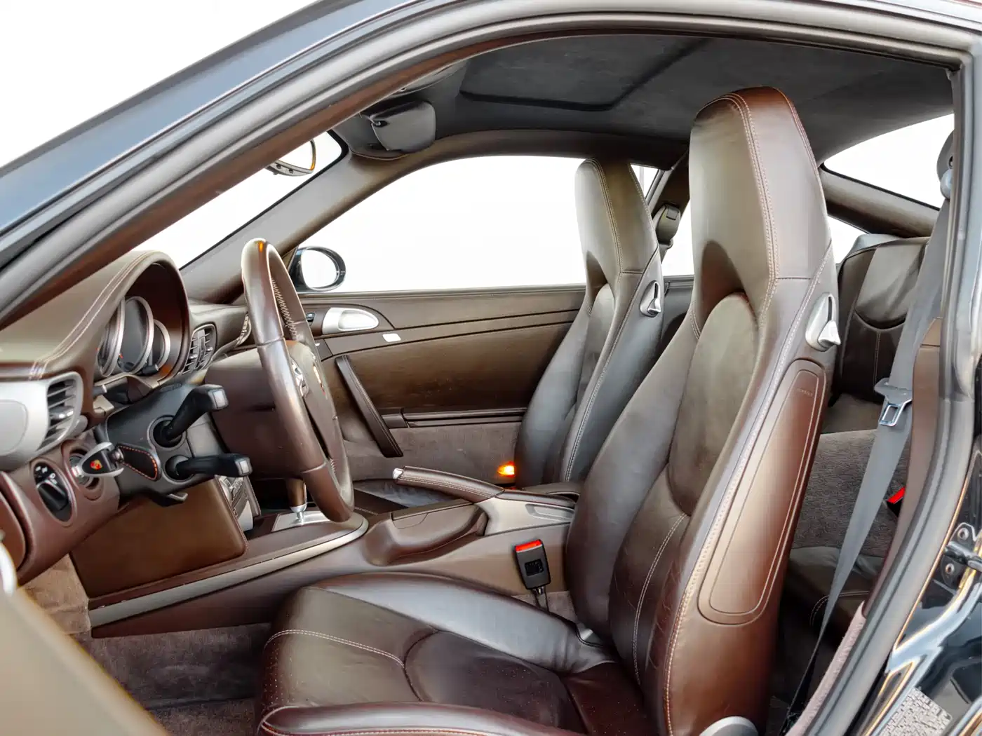 Porsche 911 2006 Carrera AT 3.6L фото 13