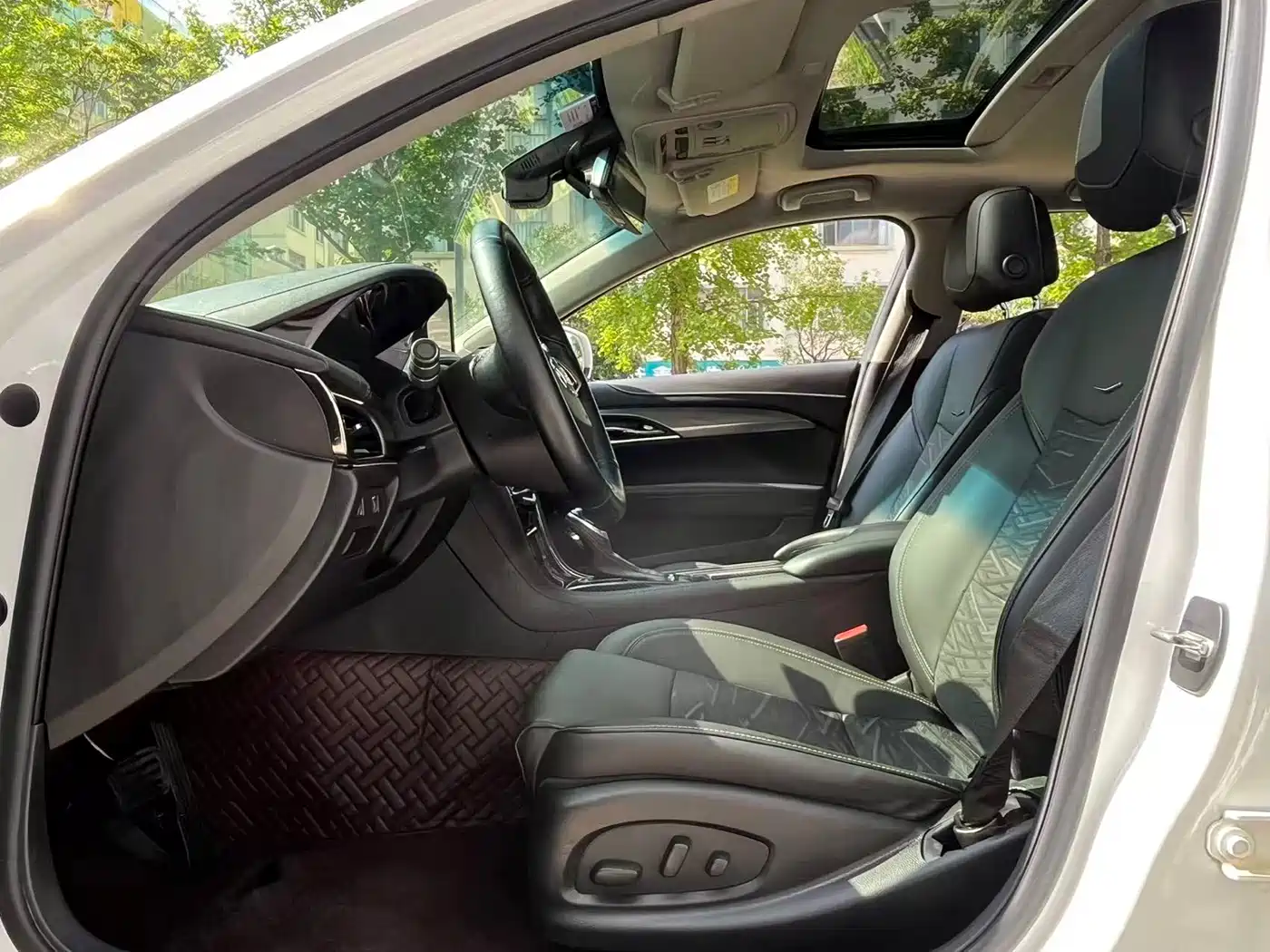 Cadillac ATS-L 2014 25T Comfort фото 4