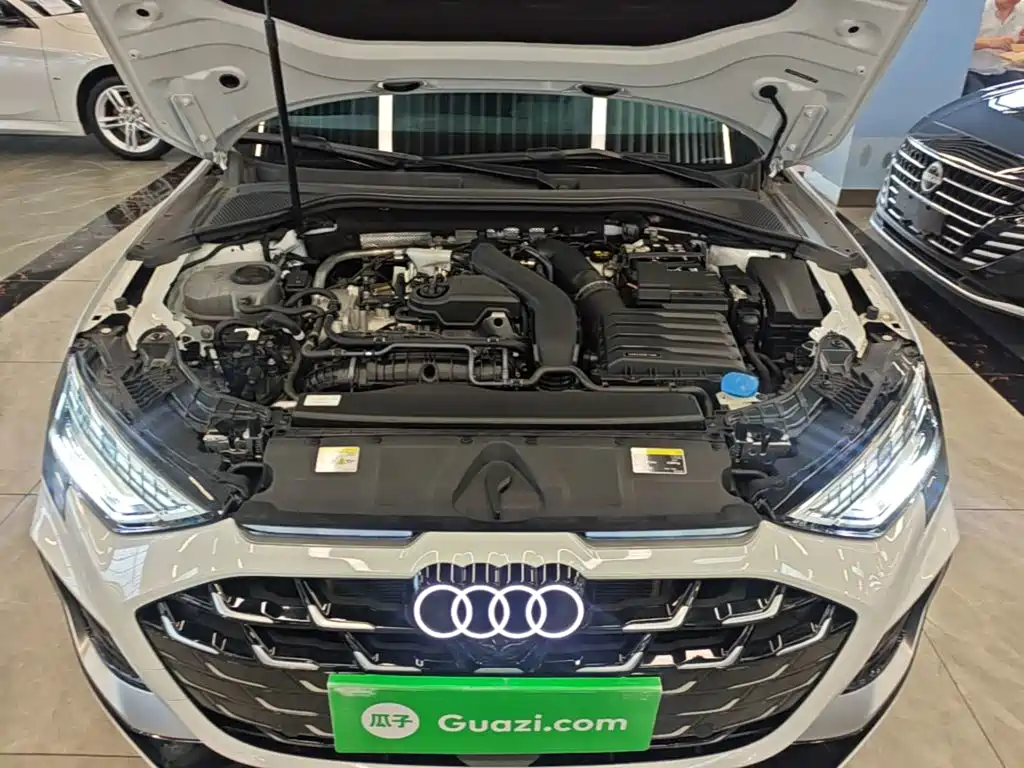 Audi A3 2025 2025 Sportback 35TFSI Flying Premium