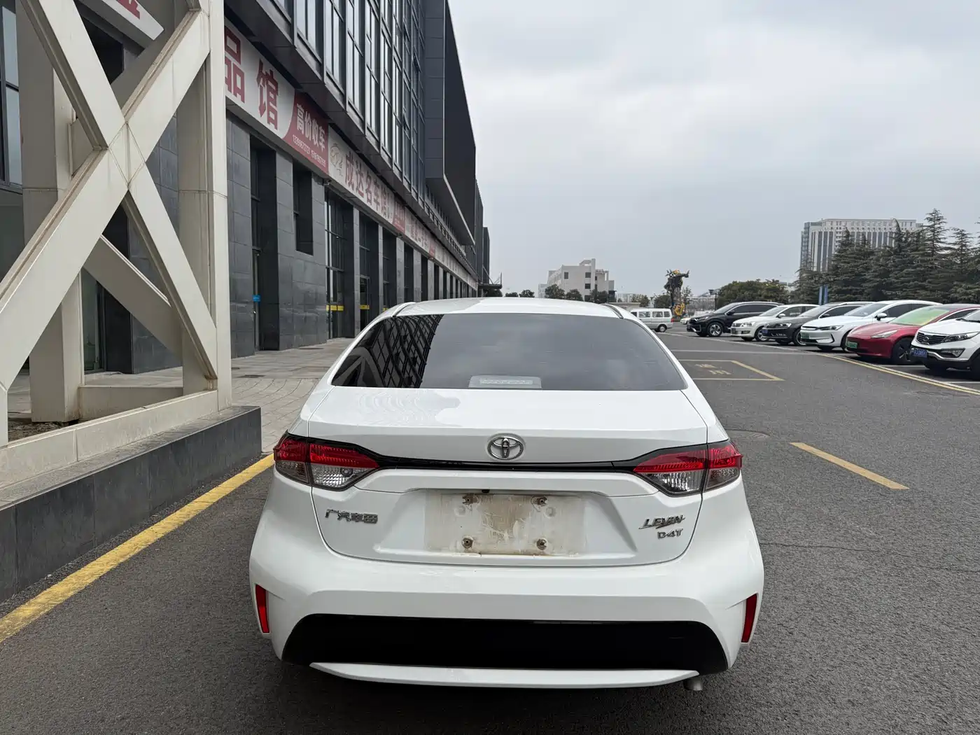 Toyota Levin 2022 185T CVT Luxury Edition фото 19