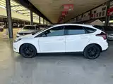 Фото 7 - Ford Focus
