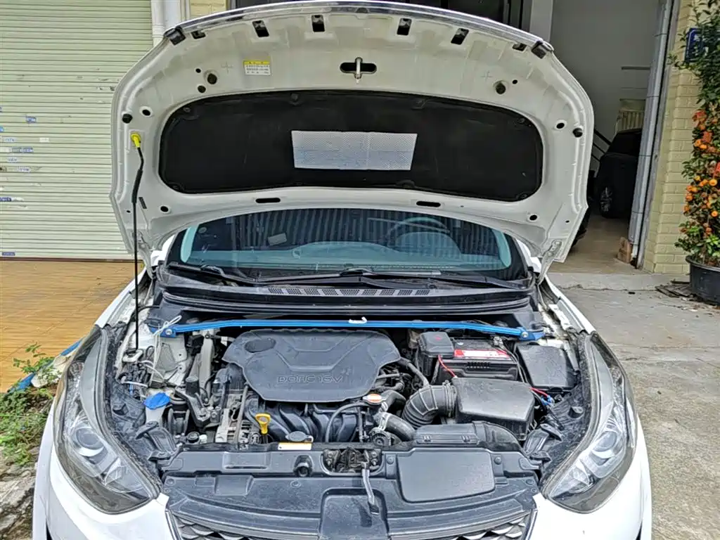 Hyundai Langdong 2016 1.6L Automatic Smart Edition фото 20