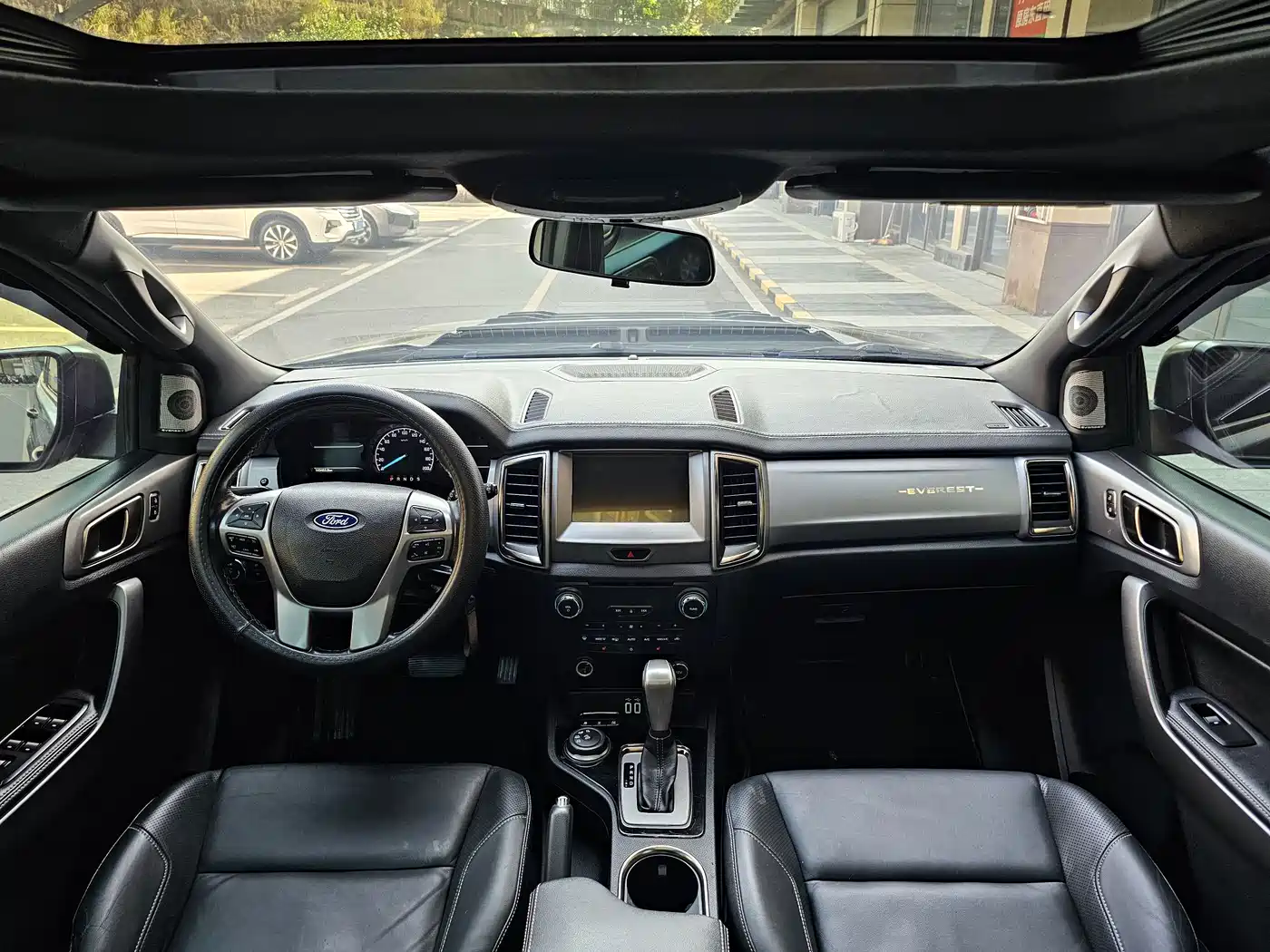 Ford Everest 2017 2.0T Gasoline Automatic 4WD Luxury Edition 5-Seater фото 7