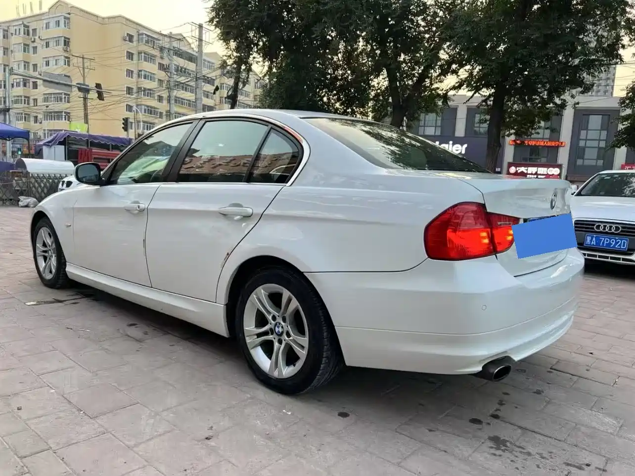 BMW 3 Series (Import) 2012 318i Leading фото 4