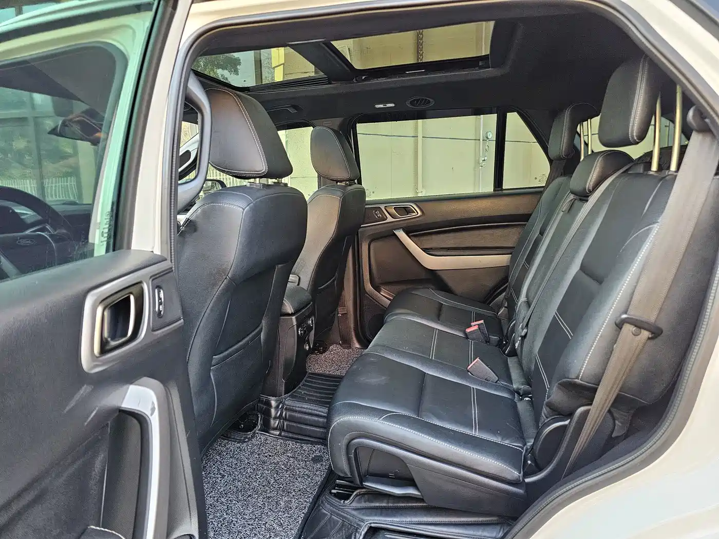 Ford Everest 2017 2.0T Gasoline Automatic 4WD Luxury Edition 5-Seater фото 15
