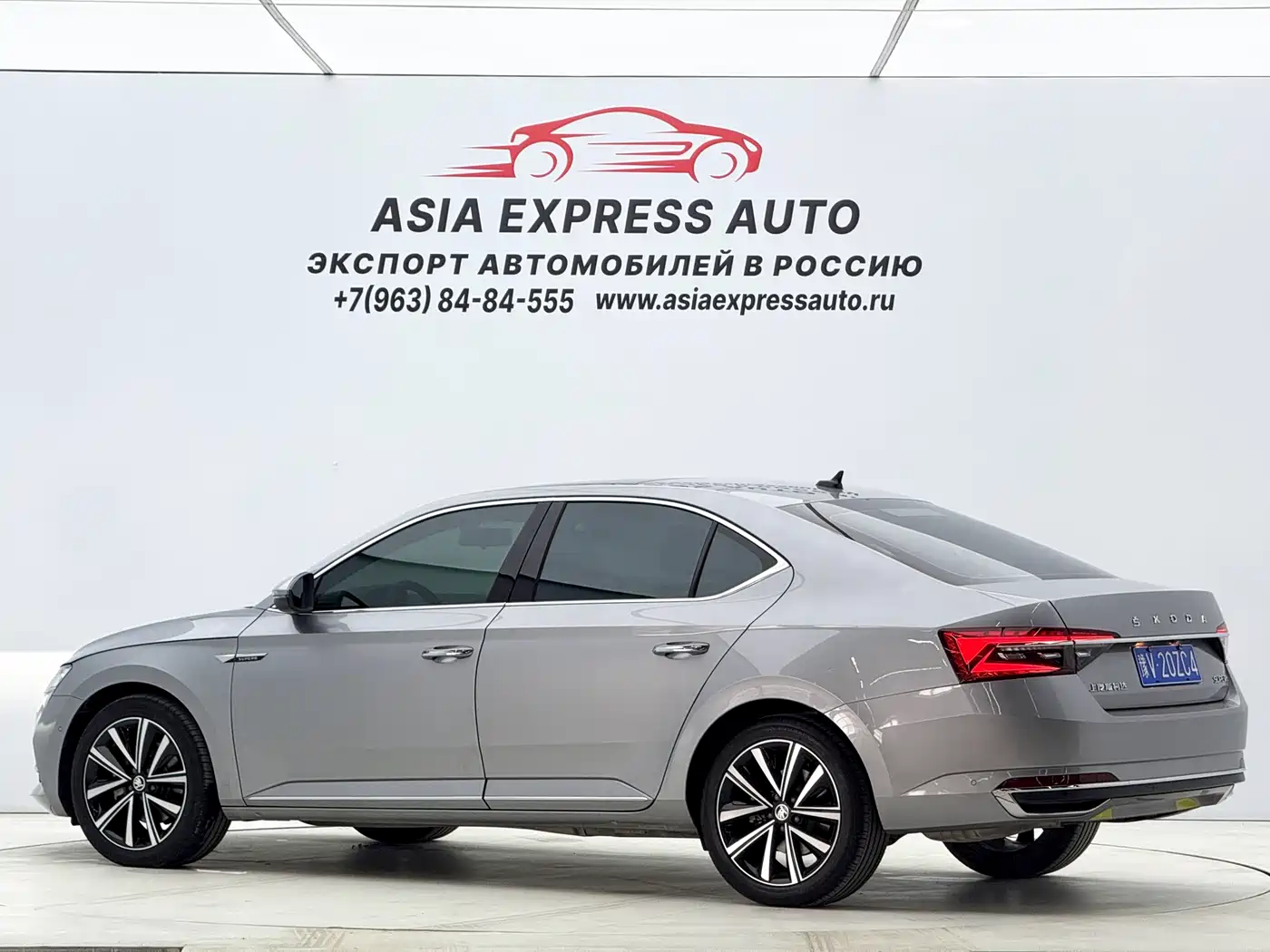 Škoda Superb 2023 TSI280 DSG Premium Edition фото 6