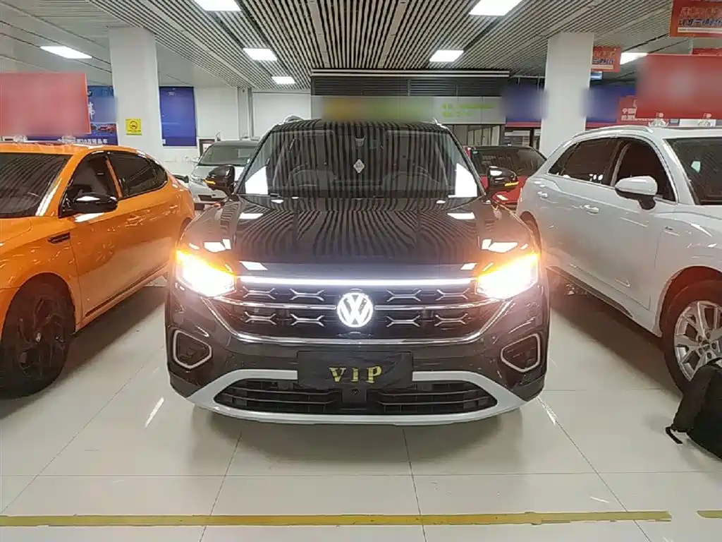 Volkswagen Tayron 2025 Shared Joy 300TSI фото 3