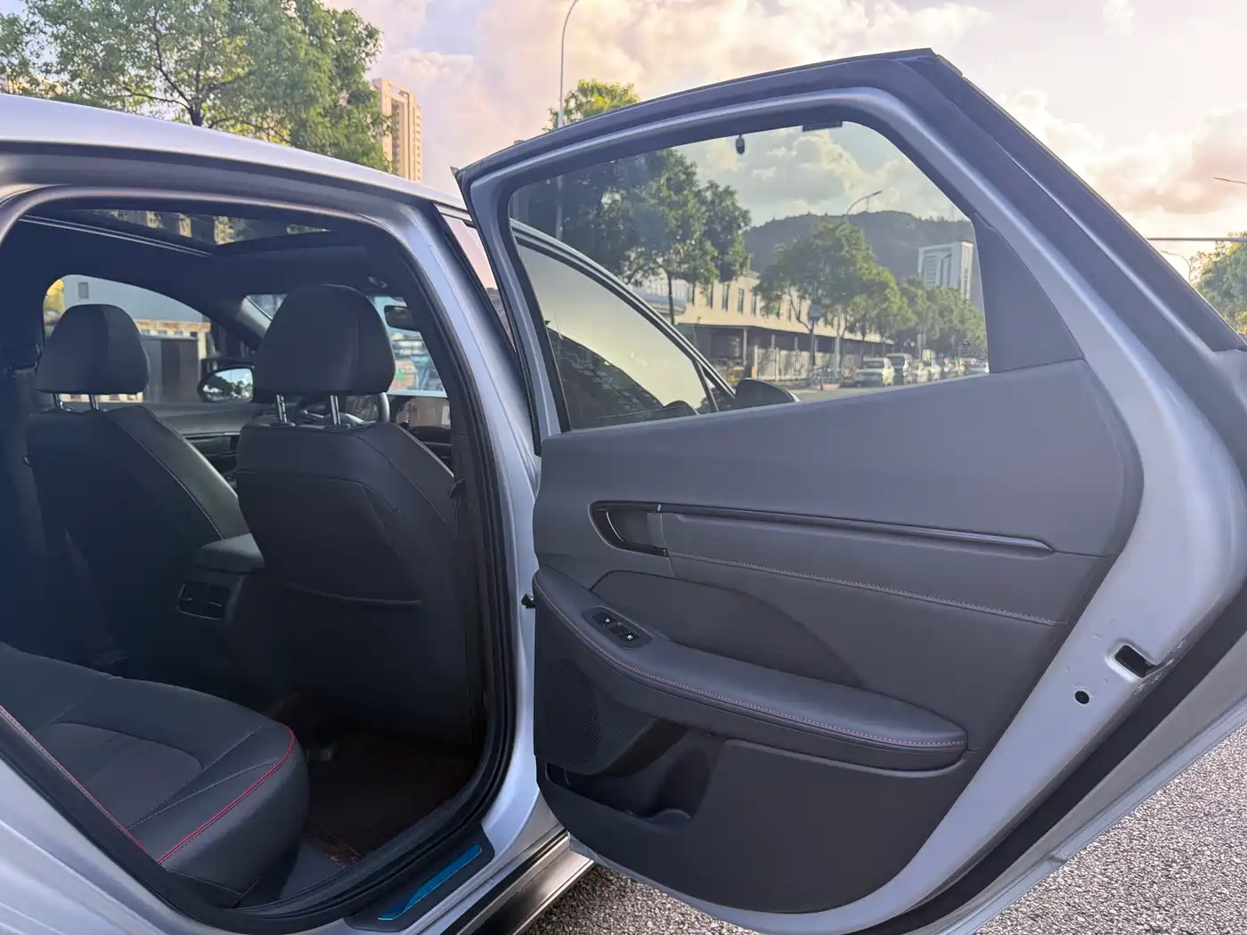 Hyundai Sonata 2024 2.0T N Line Max фото 19
