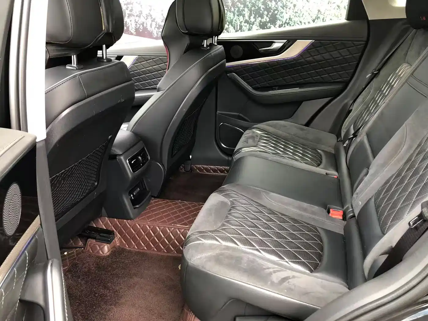 Hongqi HS5 2019 2.0T Smart Connect Enjoy Edition фото 5