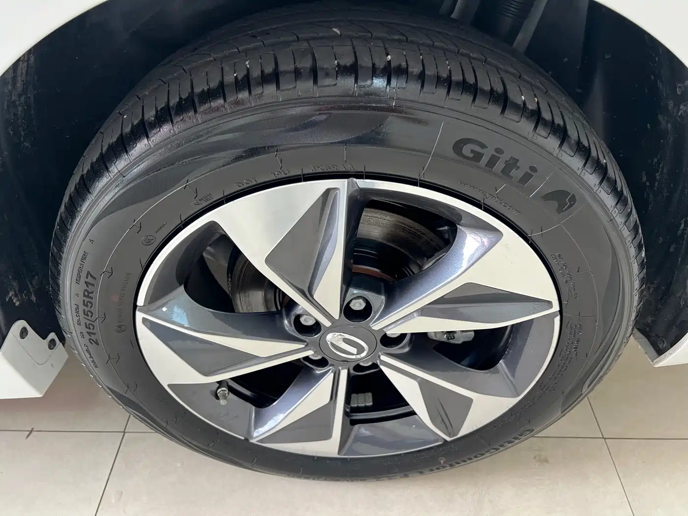 GAC TRUMPCHI TRUMPCHI M6
