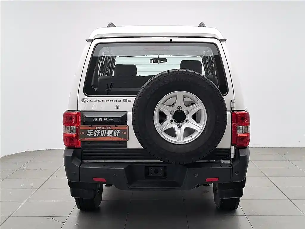 Leopaard Liebao Q6 2015 2.4L Manual 4WD Excellence фото 4
