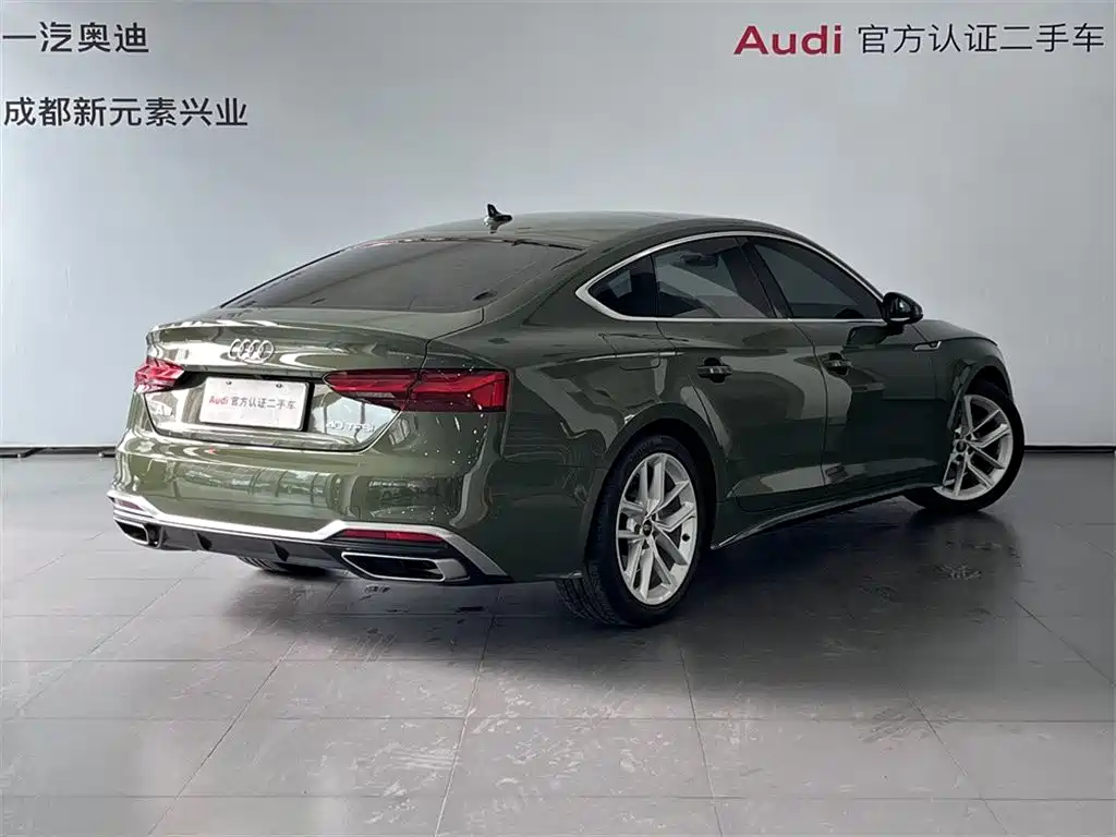 Audi A5 (Import) 2023 Sportback 40 TFSI Fashion Dynamic фото 4
