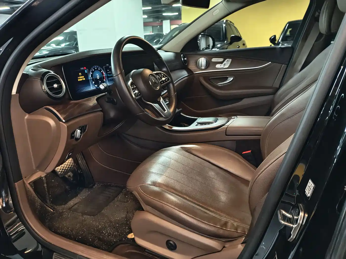 Mercedes-Benz E-Class 2020 E 300 L Luxury Model фото 9