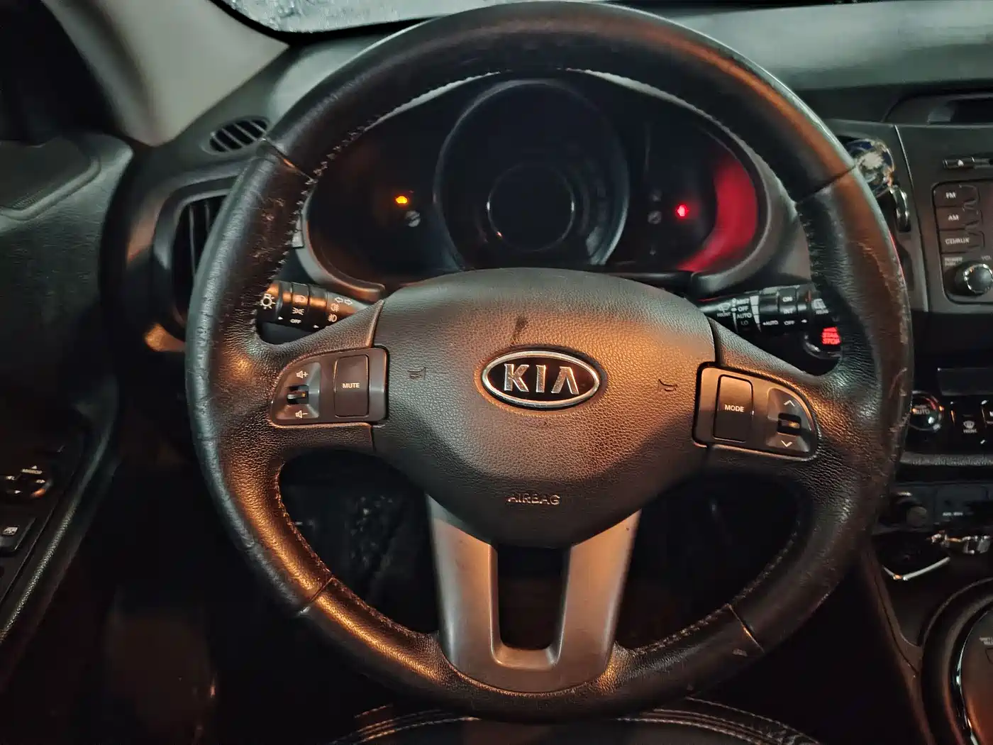 Kia Sportage 2011 2.0L Automatic 2WD GLS фото 7
