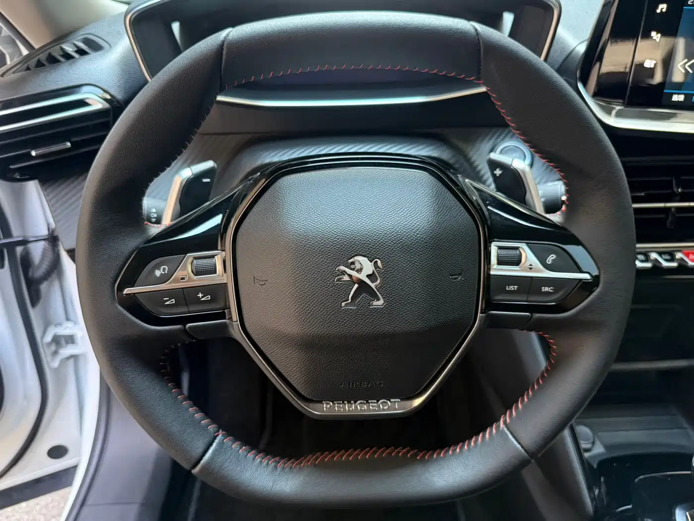Peugeot 2008 2025 2022 230THP THE ONE