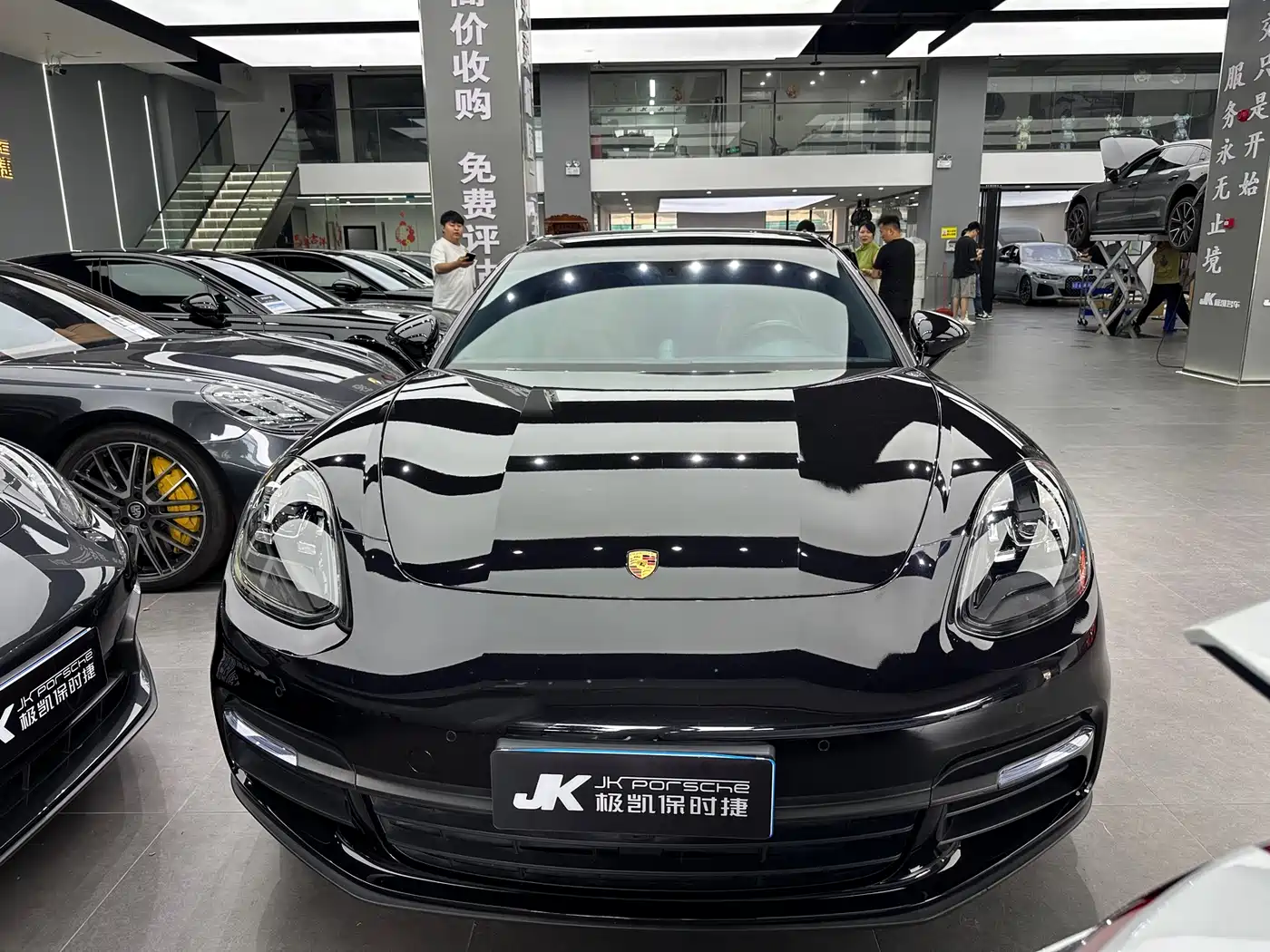 Porsche Panamera 2019 Panamera 2.9T фото 2