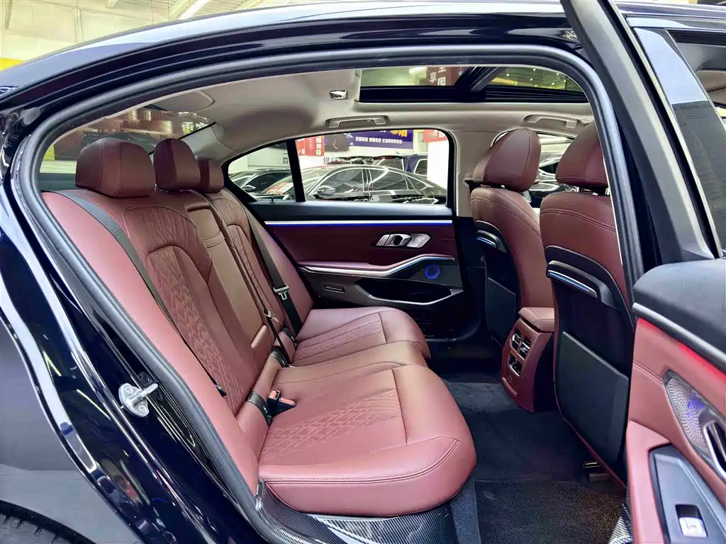 BMW 3 Series 2022 325Li M Sport Package фото 6