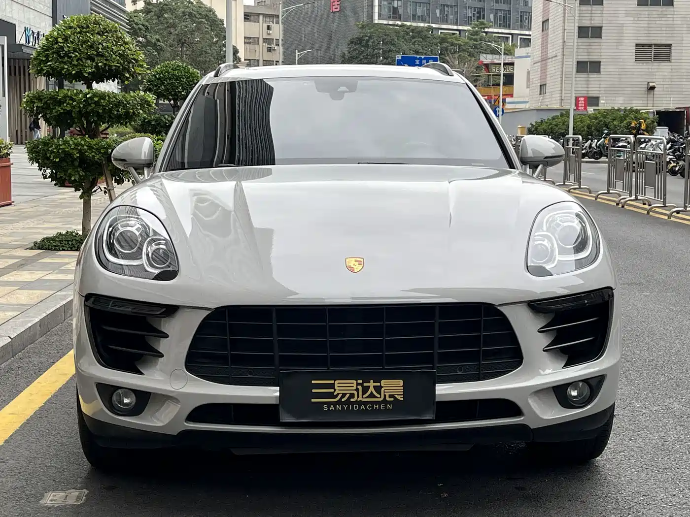Porsche Macan 2017 Macan 2.0T фото 2