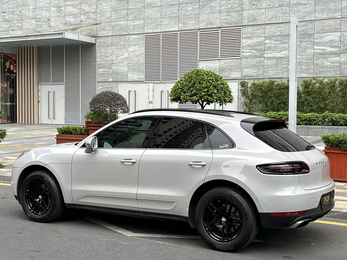 Porsche Macan 2017 Macan 2.0T фото 4