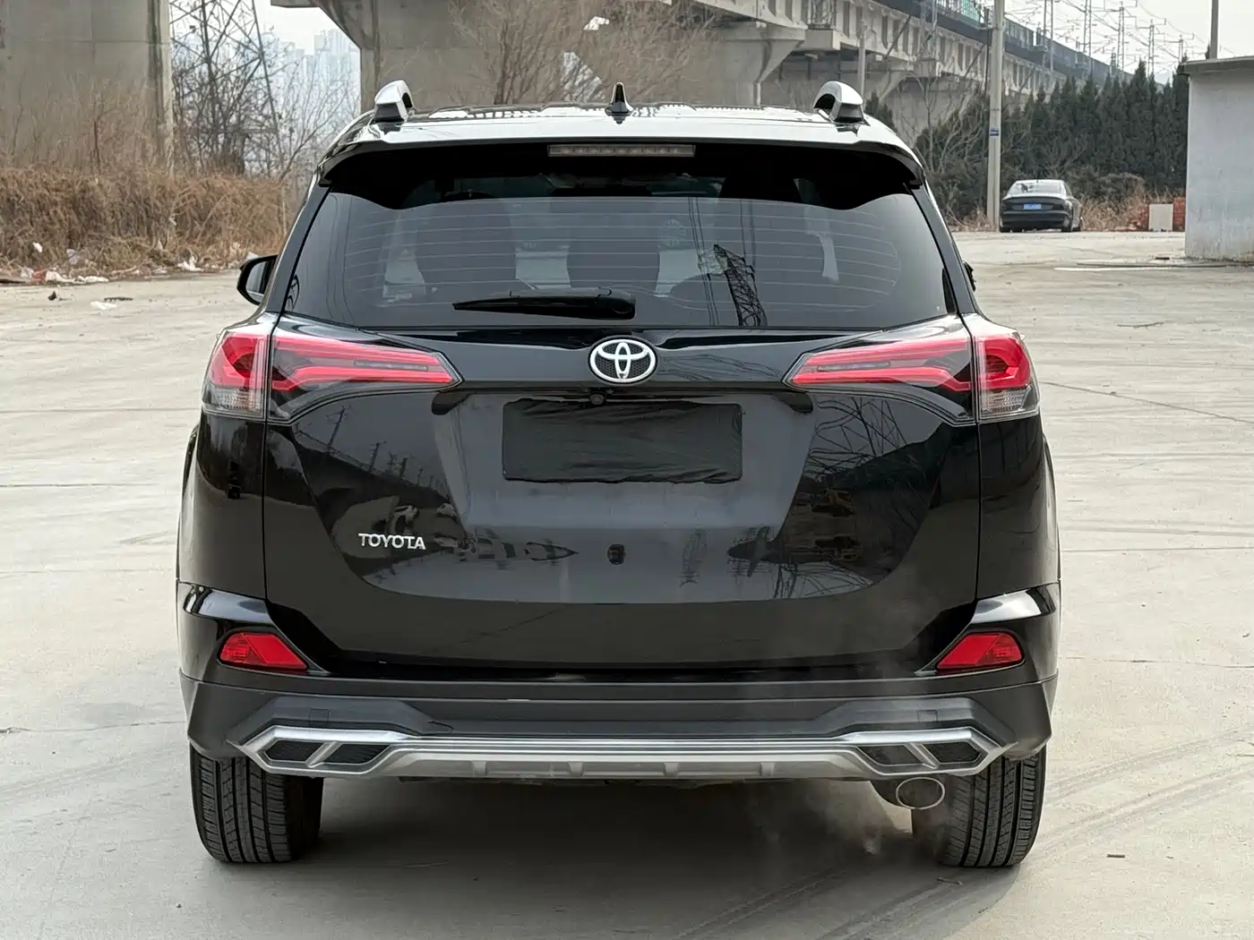 Toyota RAV4 Rongfang 2016 2.0L CVT 2WD Urban (China V) фото 5