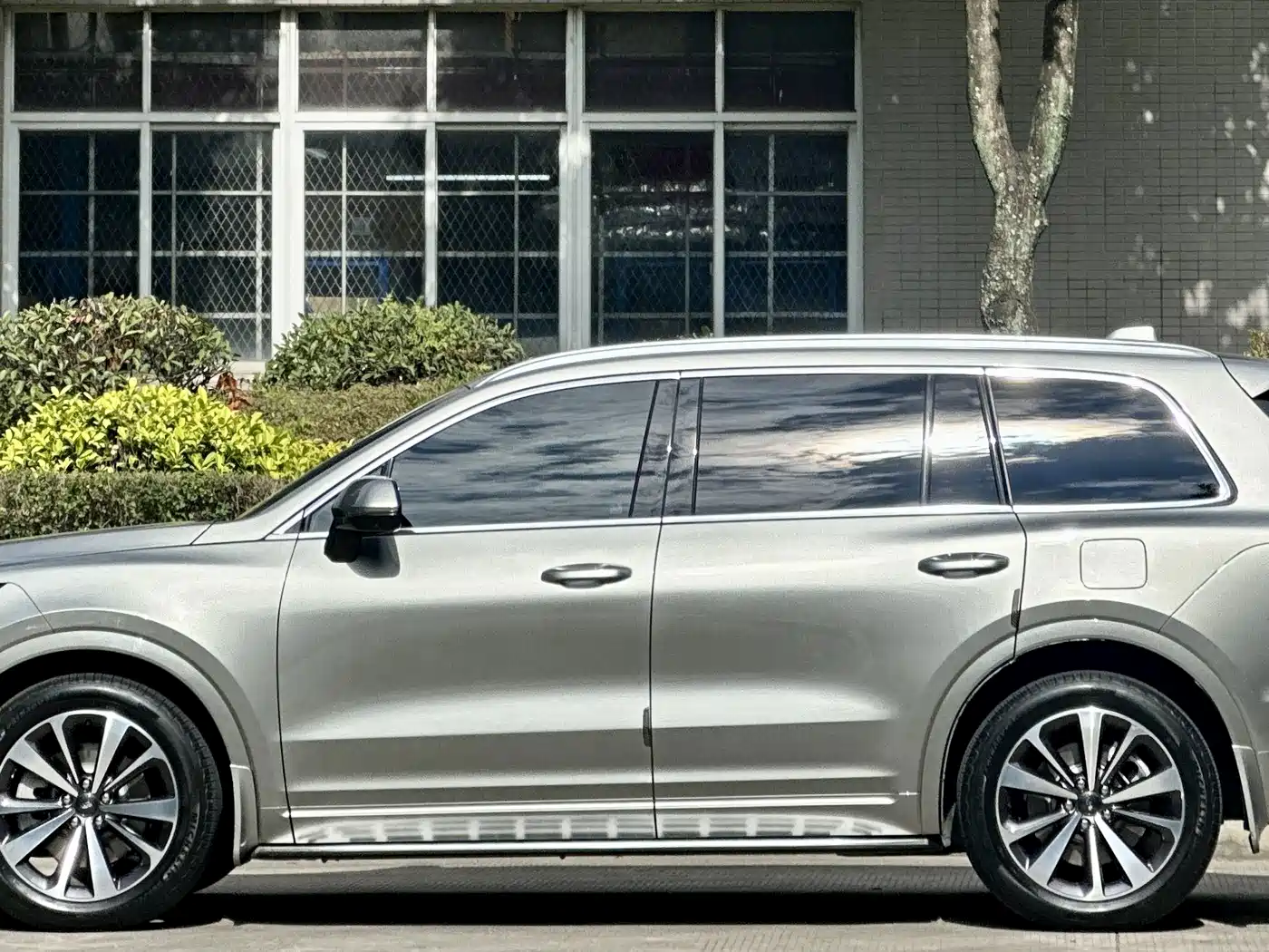 Li Auto Li ONE 2020 2020 Extended Range 6-seater