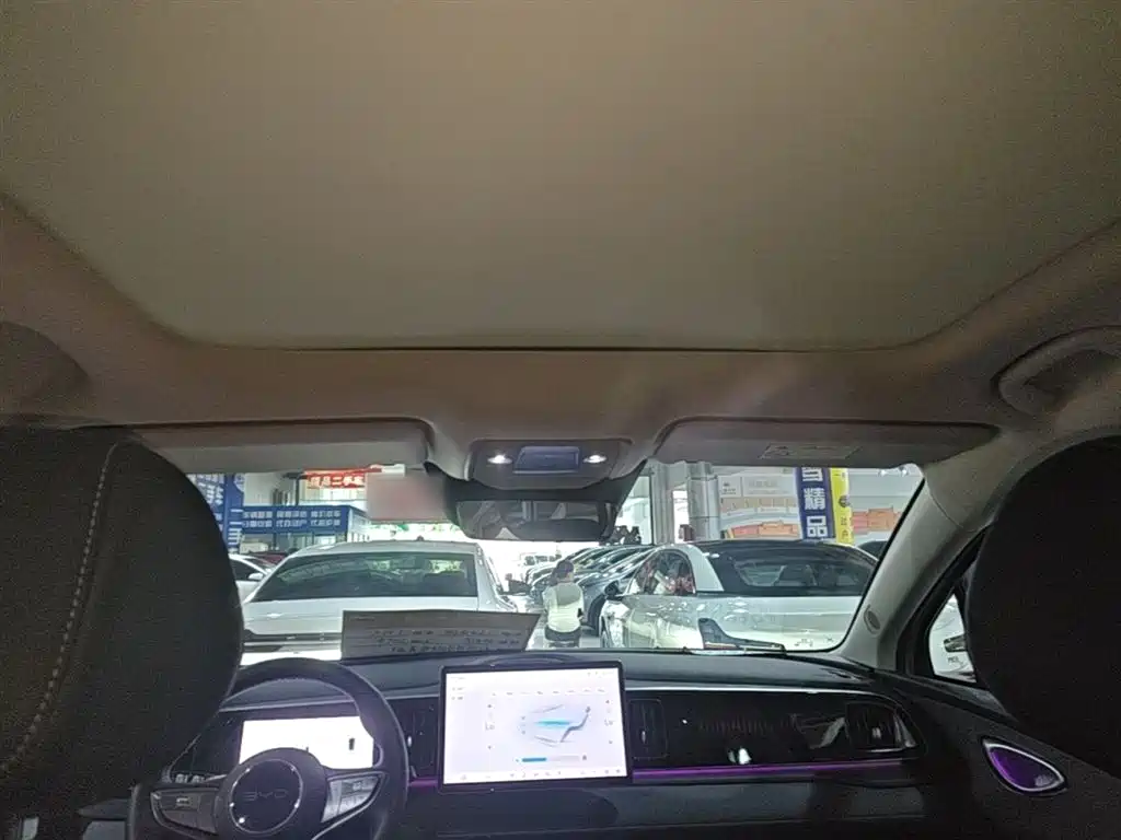 BYD Hai Shi 05 EV 2025 520KM Flagship Smart Navigation Edition фото 18