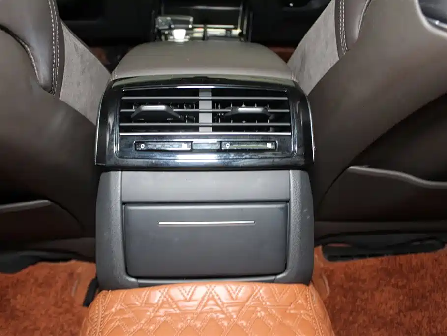 Audi A8 2021 A8L 50 TFSI quattro Comfort фото 10