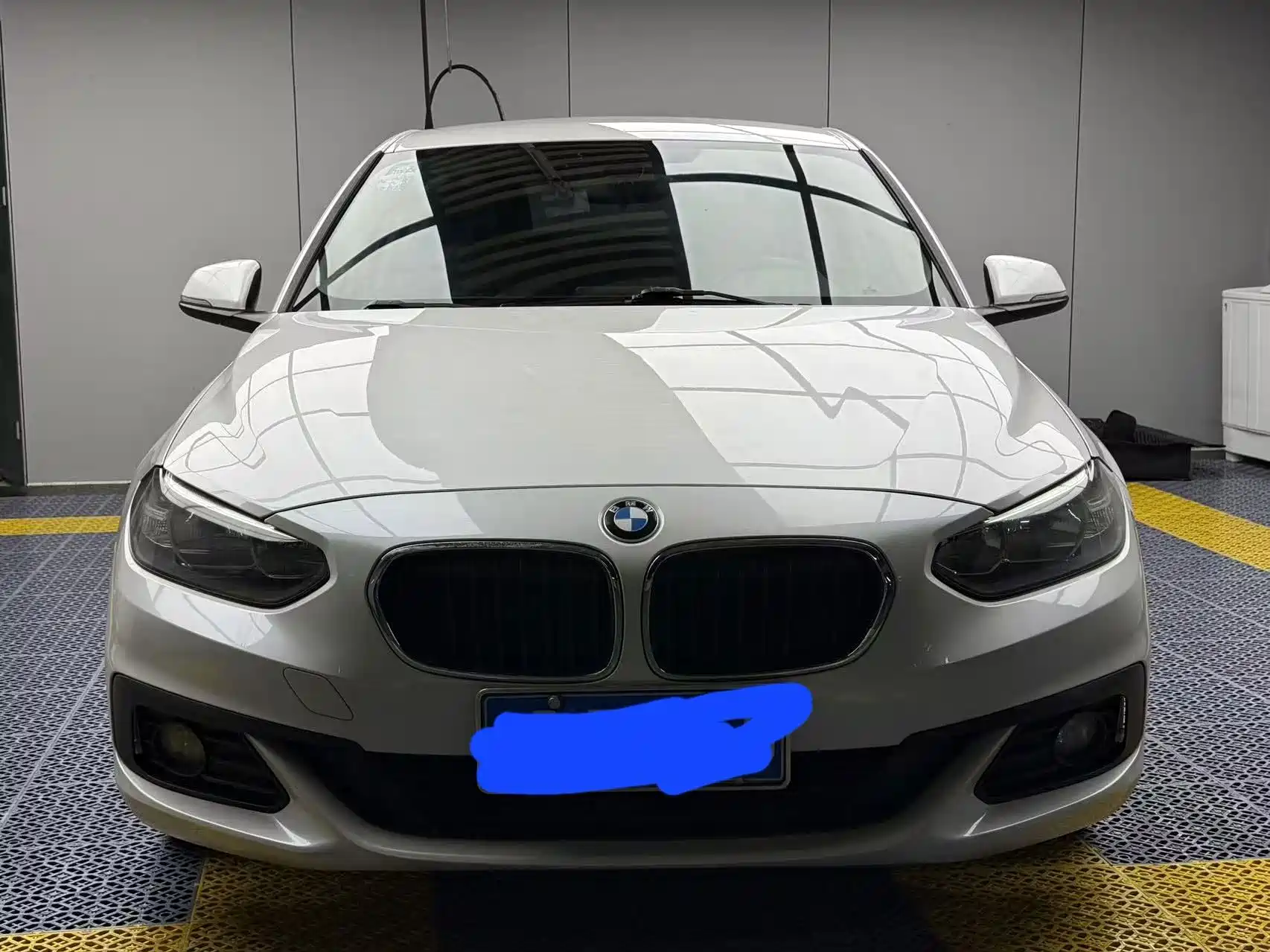Photo 3 - BMW 1 Series